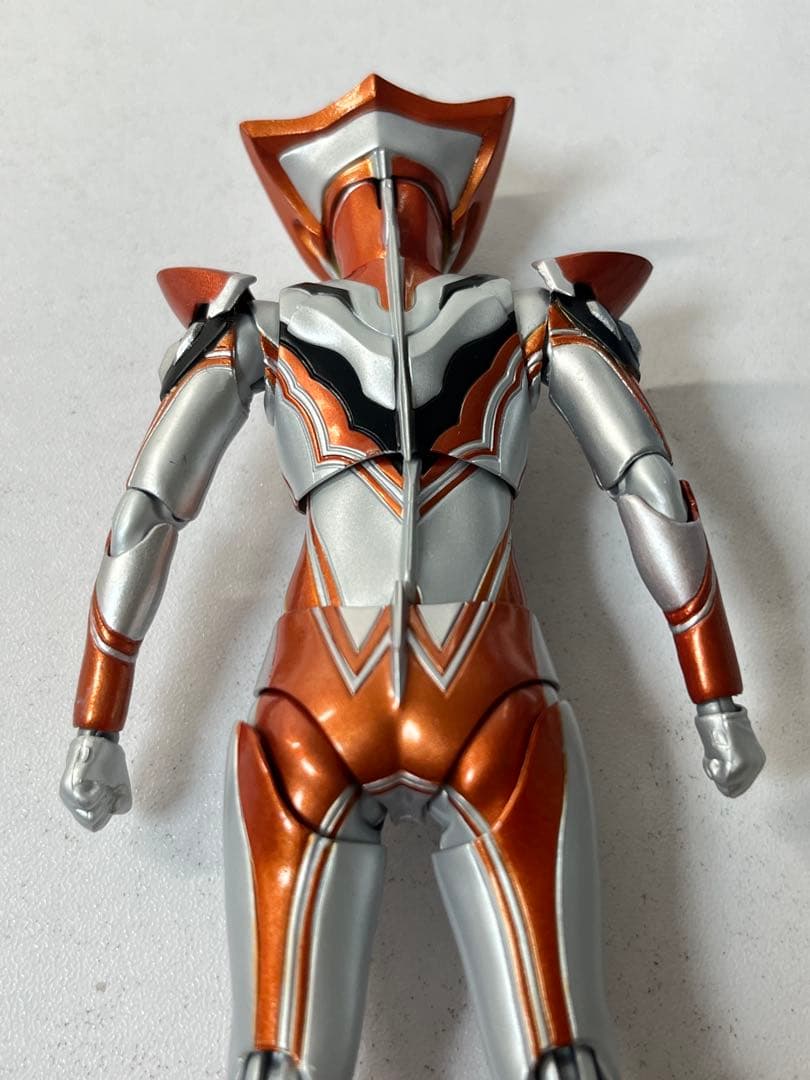 S.H.Figuarts ウルトラウーマングリージョ