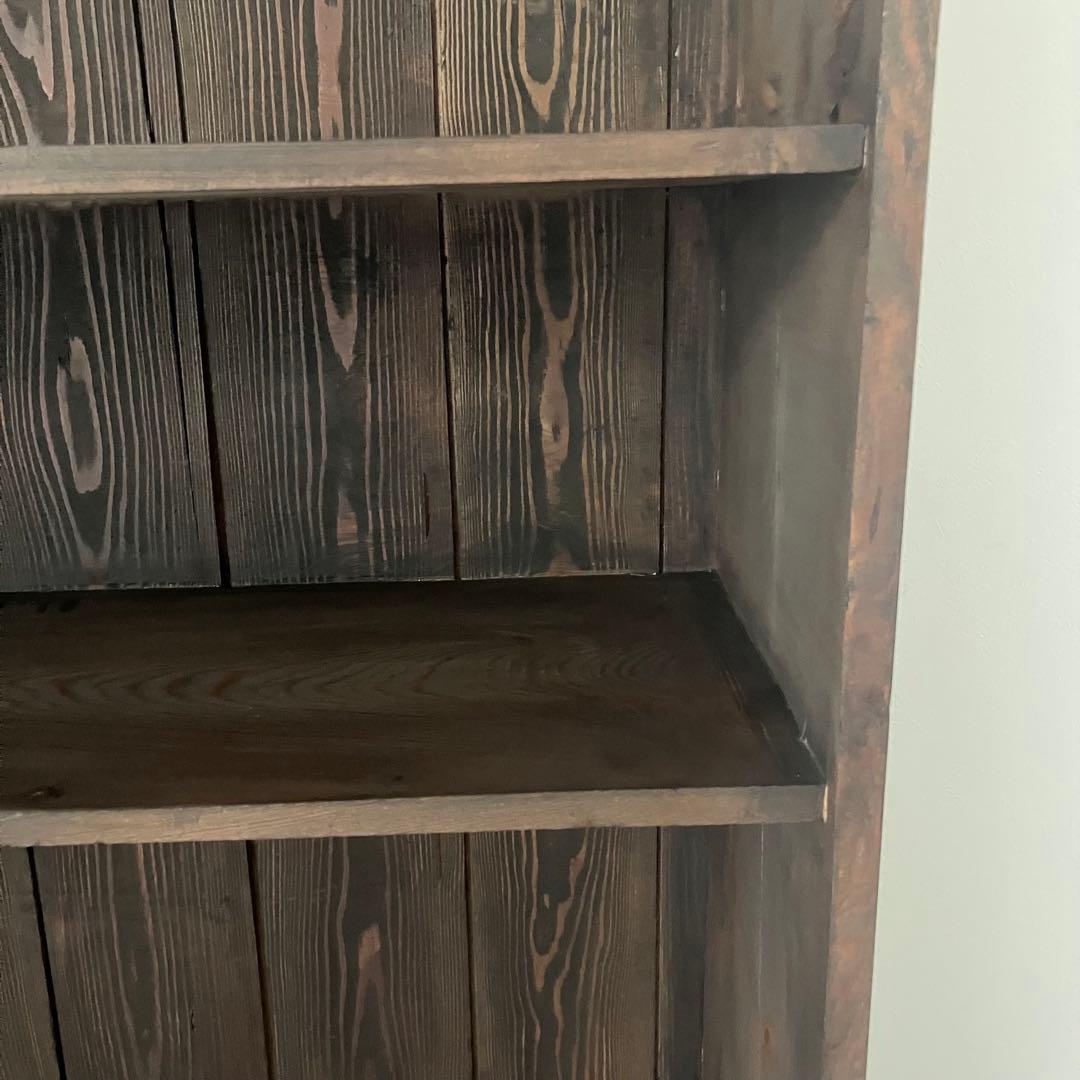 古いキャビネット