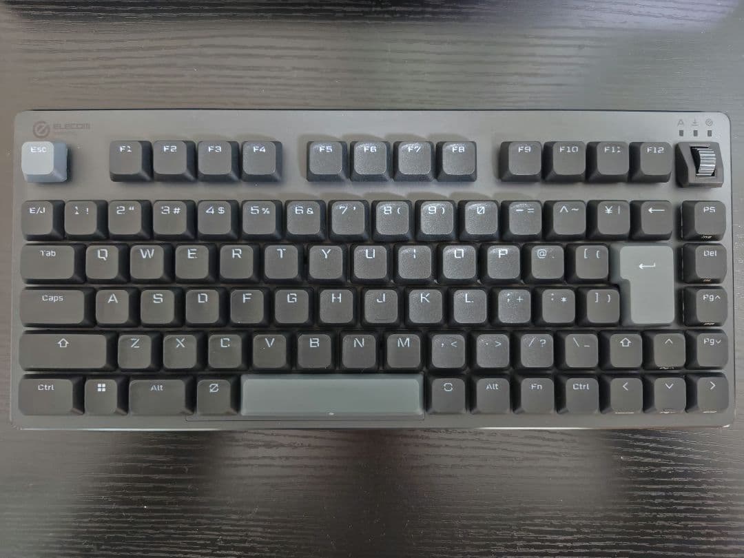 ELECOM VK720AL ロープロファイル　ゲーミングキーボード