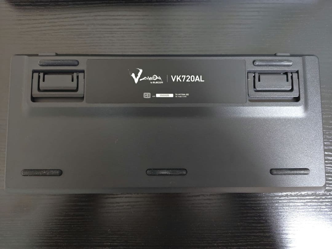 ELECOM VK720AL ロープロファイル　ゲーミングキーボード