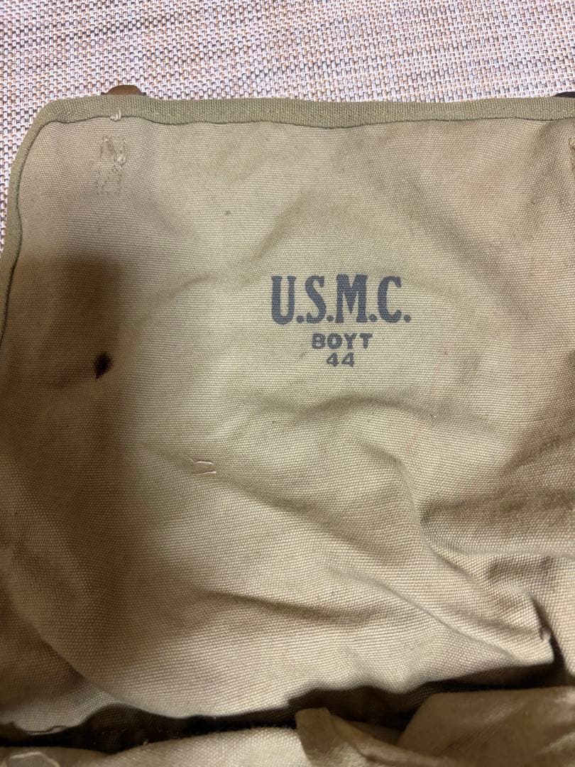 オリーブドラブ ショルダーバッグ 中型