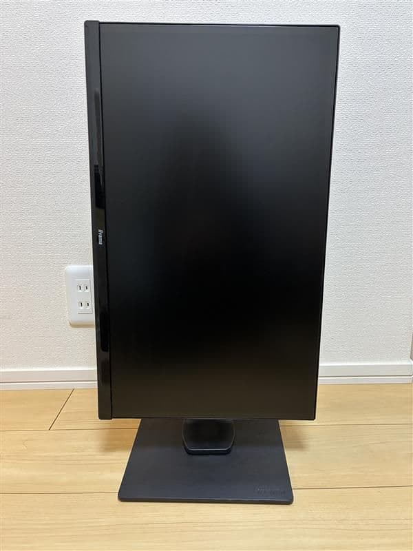 23型ワイド液晶モニター　iiyama