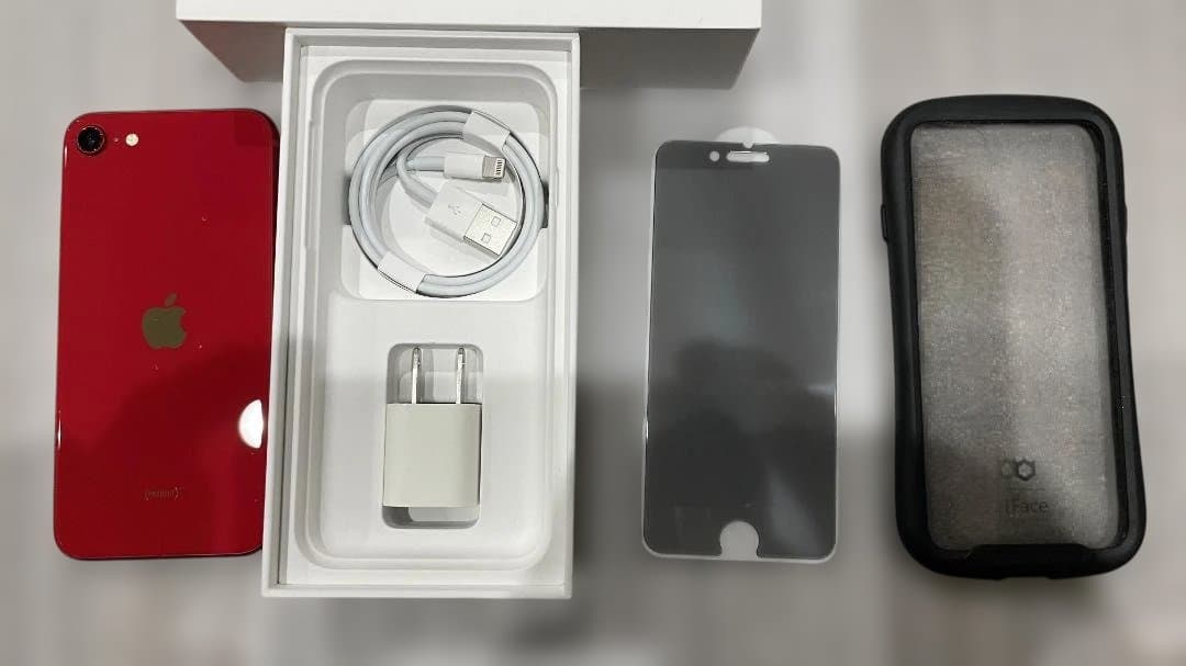 超美品 iPhone SE (第2世代) 64GB 赤 iFaceケース付き