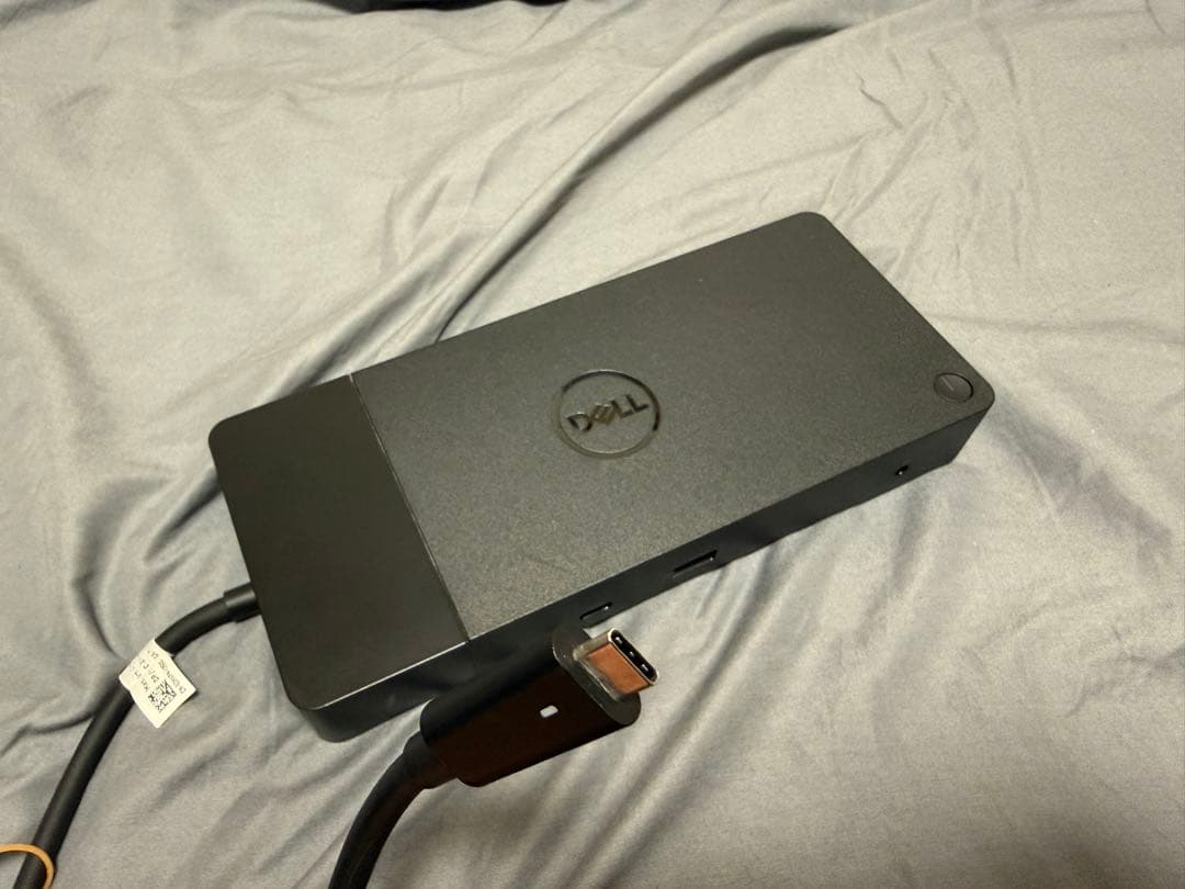 Dell Thunderboltドッキング ステーションWD19TB