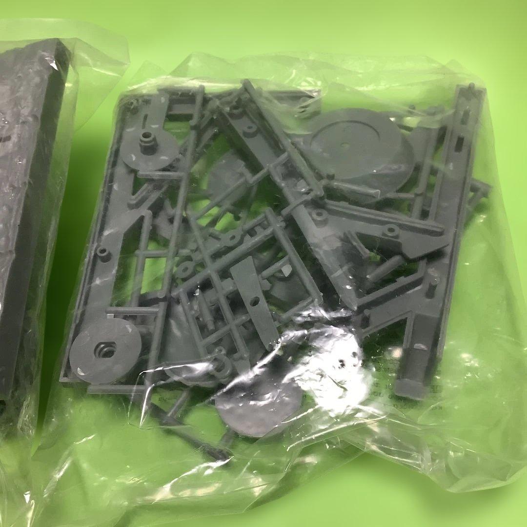 オーロラプラモデル★復刻版★メビウス★モンスターシーン★ハンギングケージ★拷問具