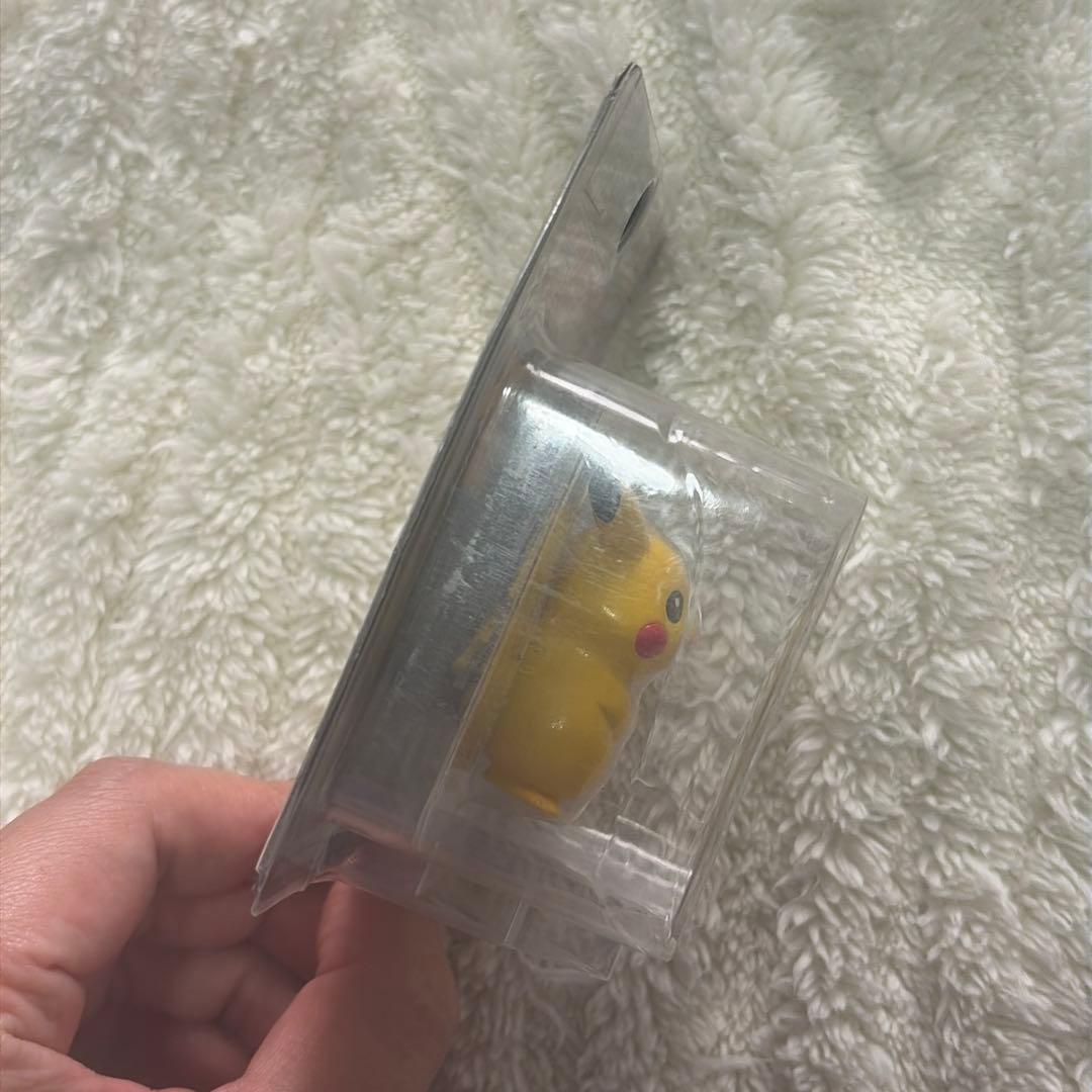 TOMY モンスターコレクション 025 ピカチュウ モンコレ ポケモン