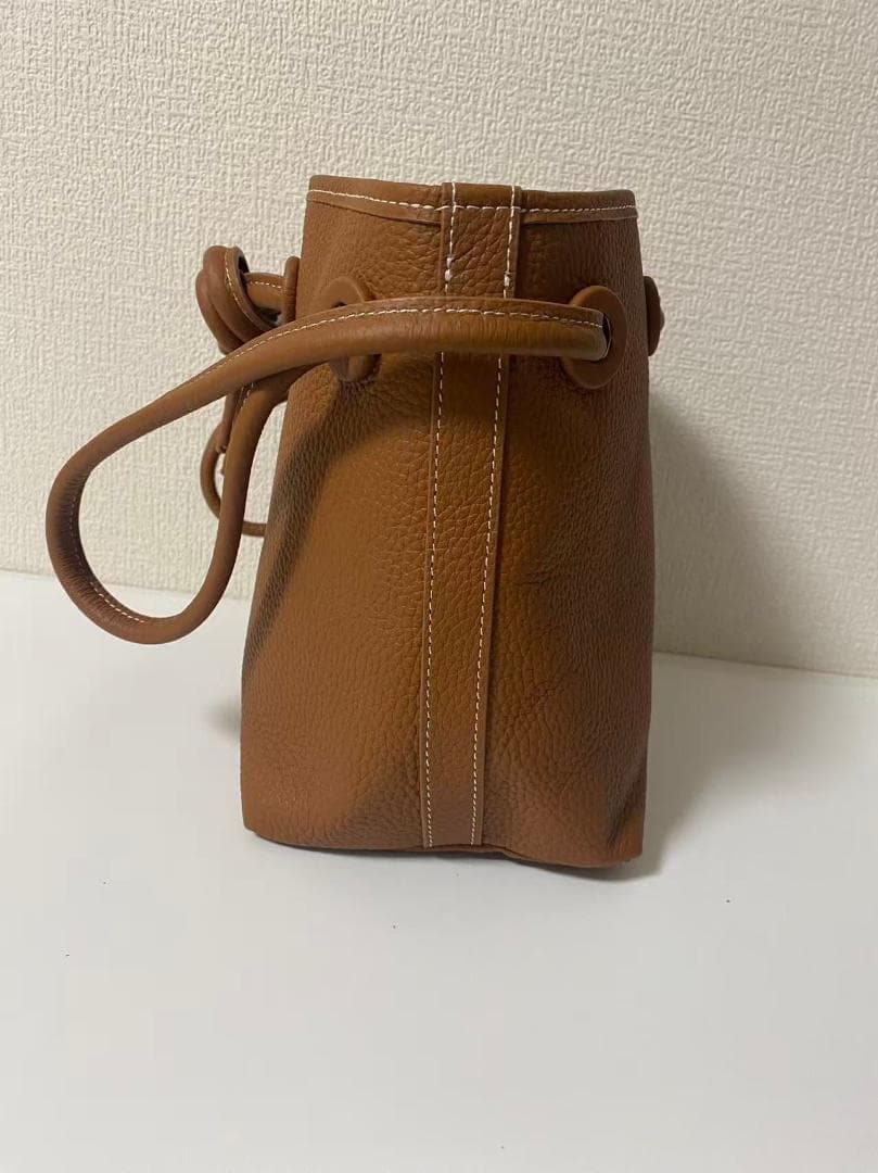 【美品】VASIC BOND ショルダーバッグ