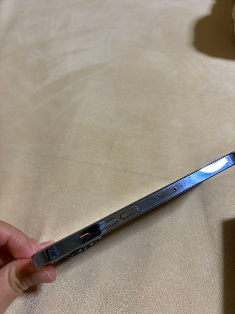 iPhone 13 Pro 128GB SIMフリー【純正アダプタ・おまけ付き】