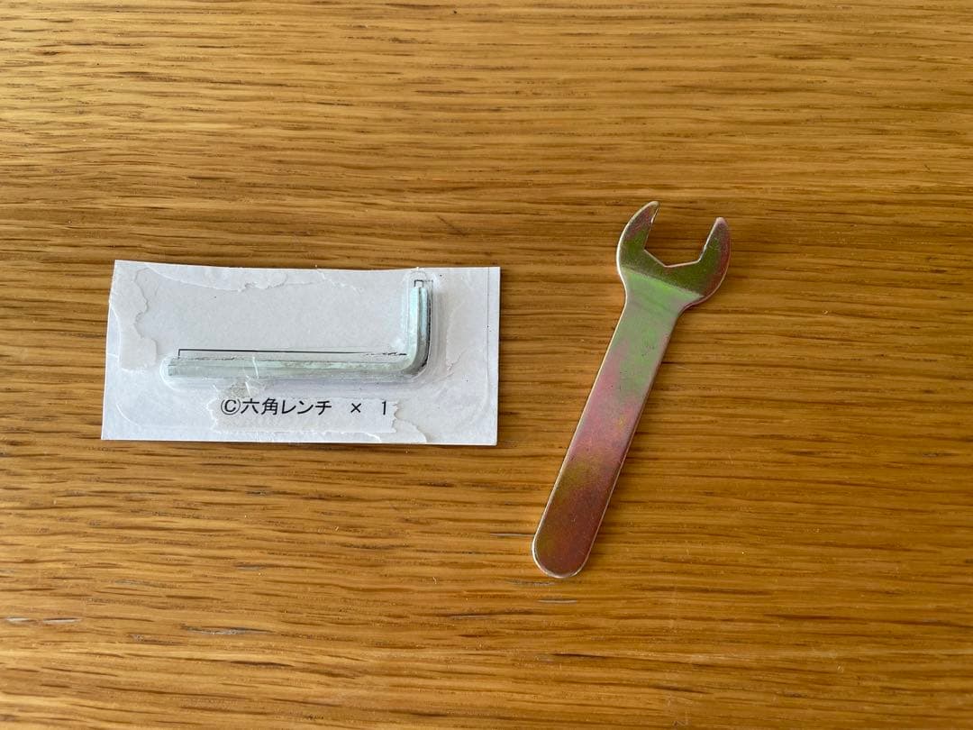 【送料込み】無印良品　リビングでもダイニングでもつかえるテーブル