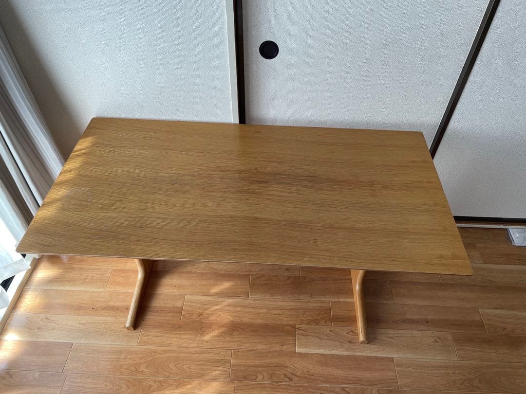 【送料込み】無印良品　リビングでもダイニングでもつかえるテーブル