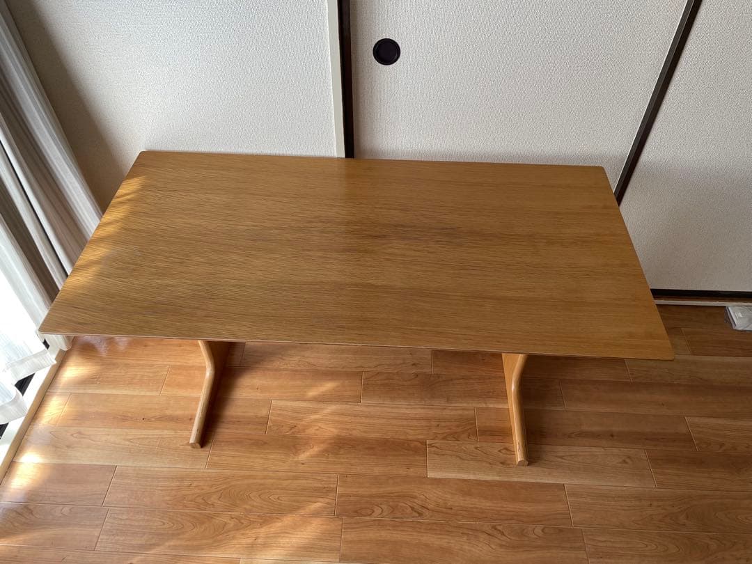【送料込み】無印良品　リビングでもダイニングでもつかえるテーブル