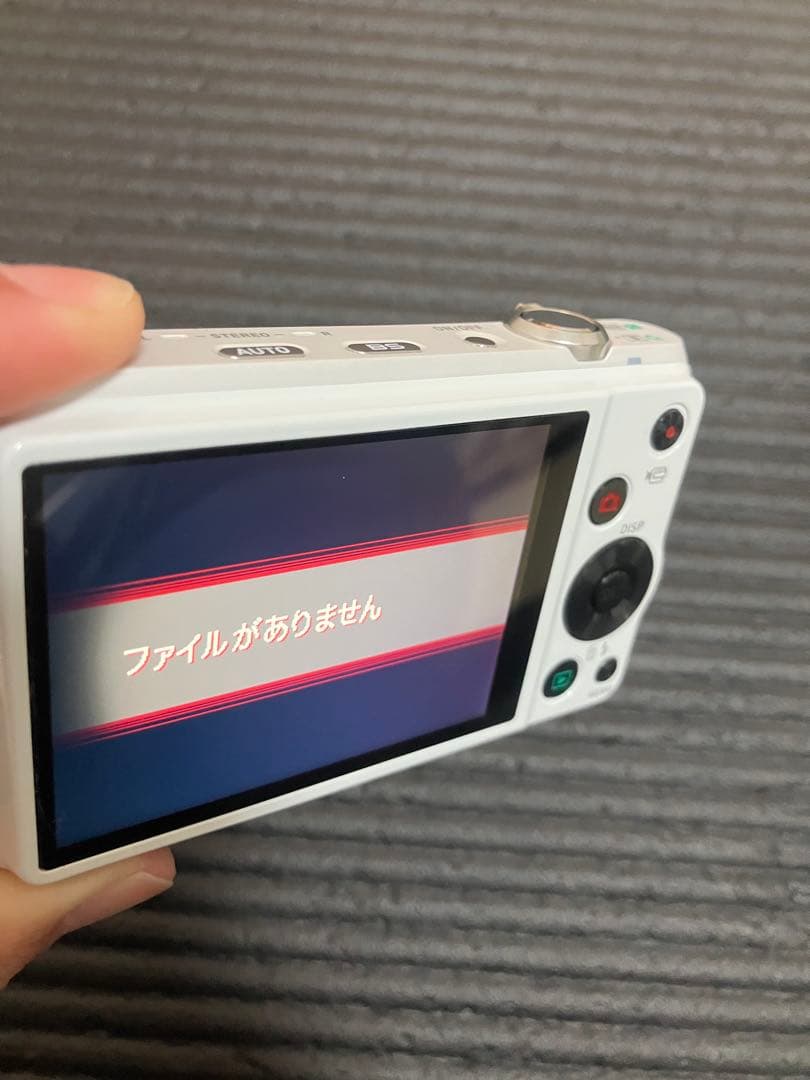 CASIO デジタルカメラ EXILIM EX-ZR20 ホワイト　※訳あり