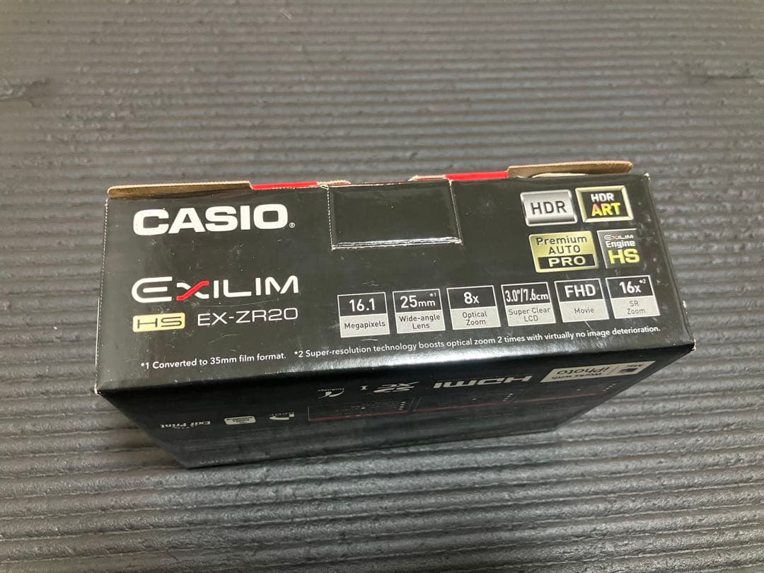 CASIO デジタルカメラ EXILIM EX-ZR20 ホワイト　※訳あり