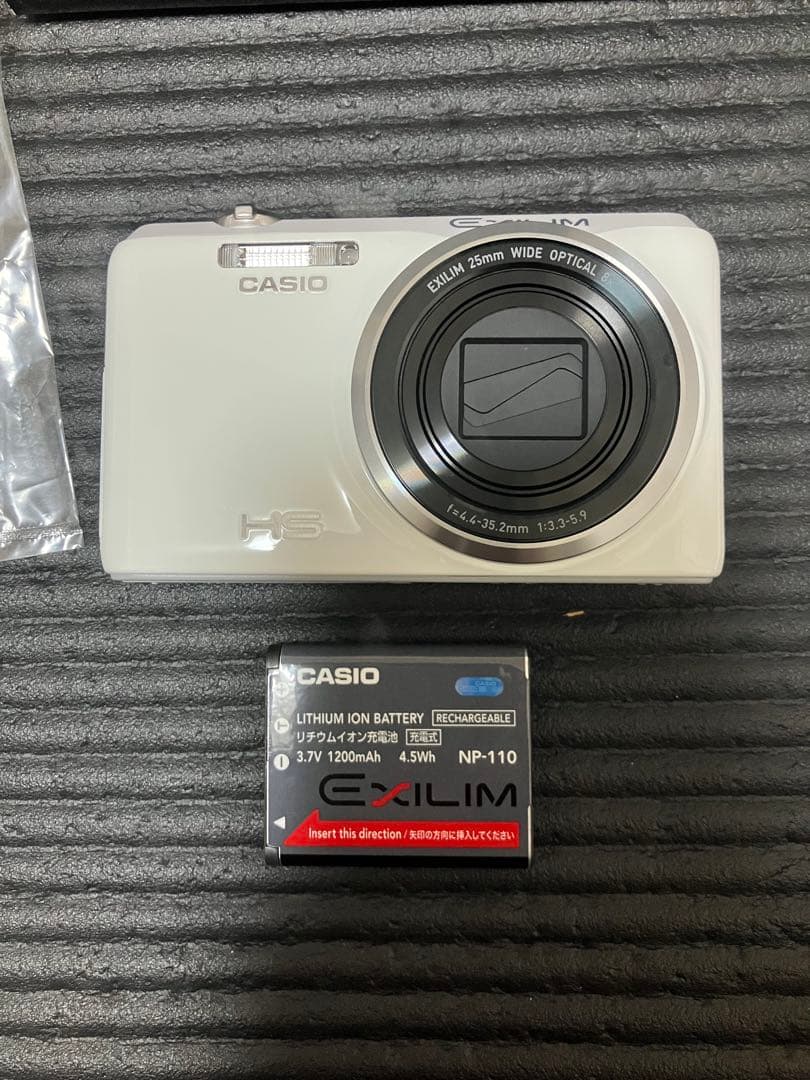 CASIO デジタルカメラ EXILIM EX-ZR20 ホワイト　※訳あり