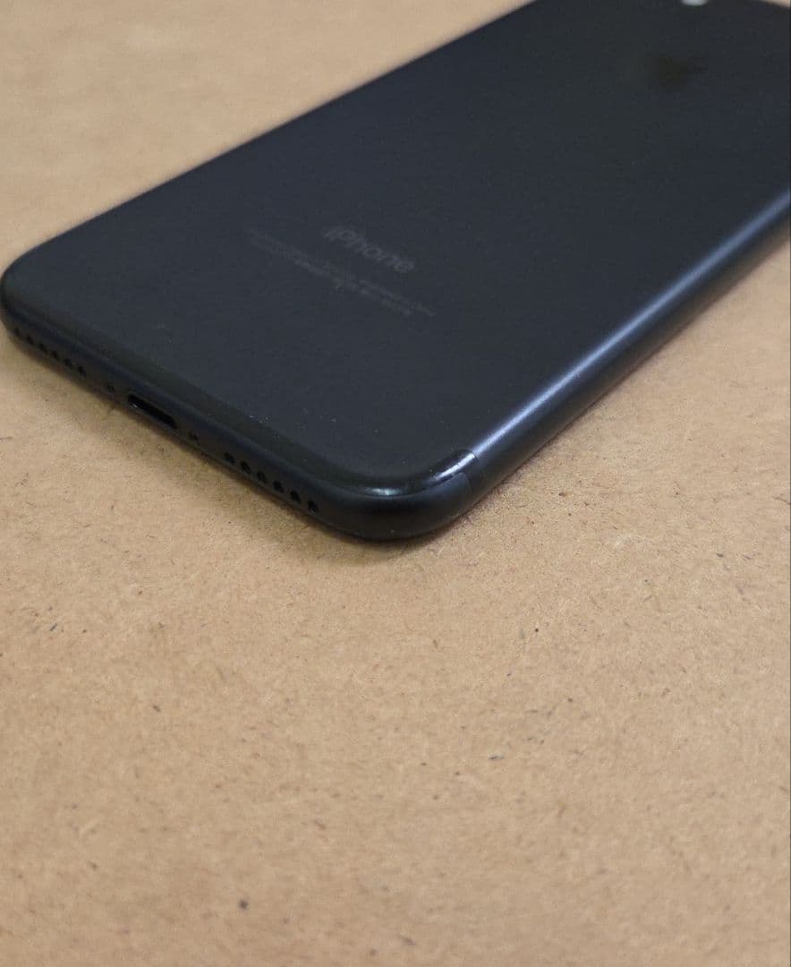 iPhone 7 ブラック 128gb