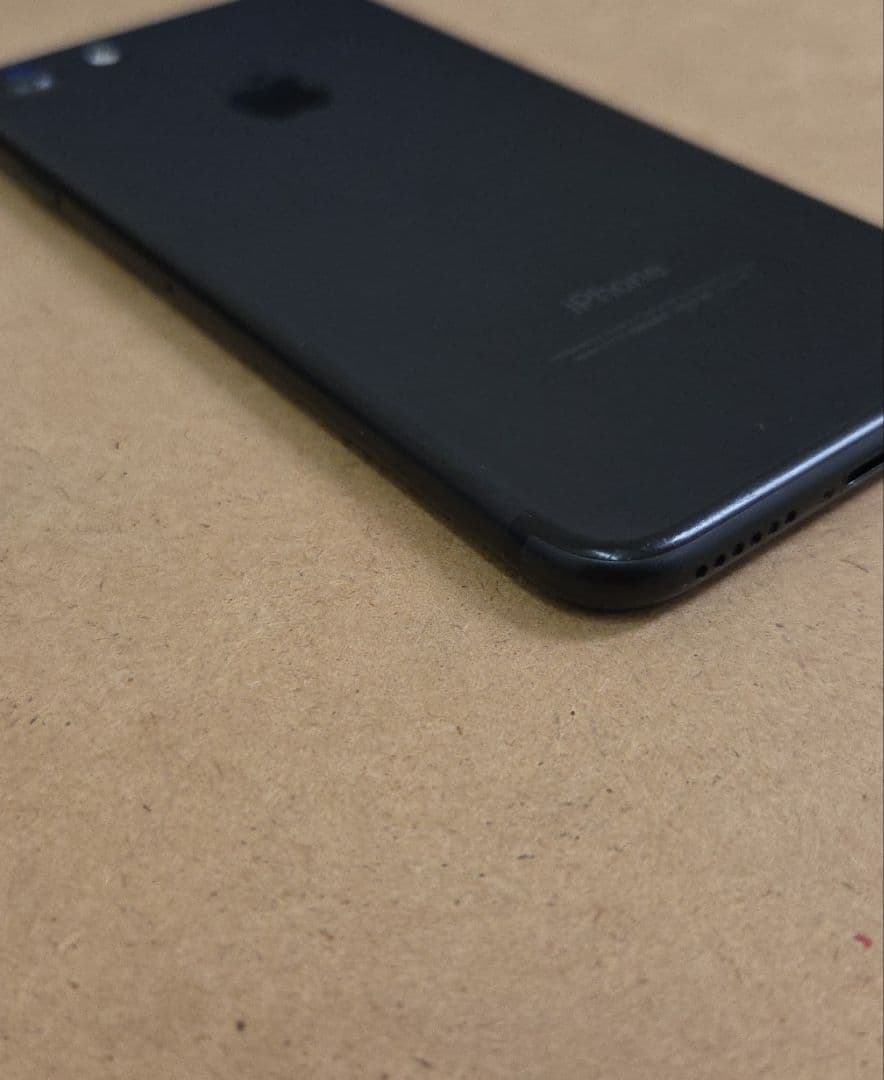 iPhone 7 ブラック 128gb