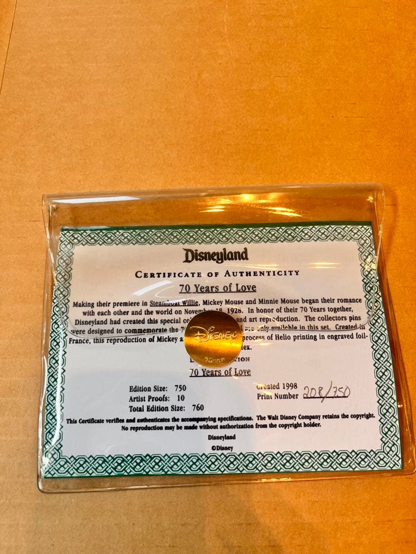 ディズニー絵画　70 Years Of Love ミッキーマウス ミニー