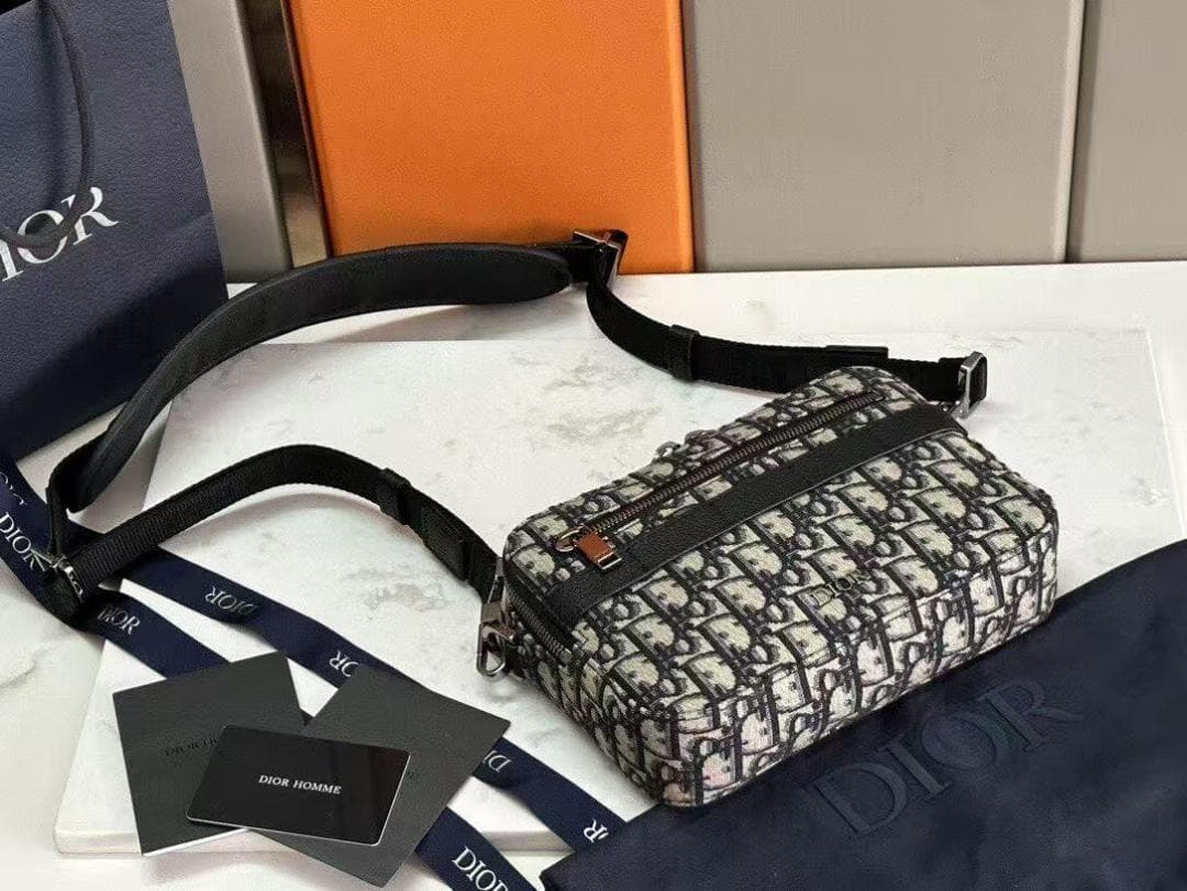 Dior希少✨ 状態良好 ショルダーバッグ キャンバス