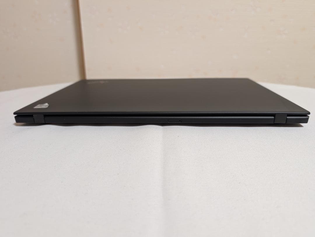 ThinkPad X1 Carbon Gen8 i7/16G/タッチ/LTE