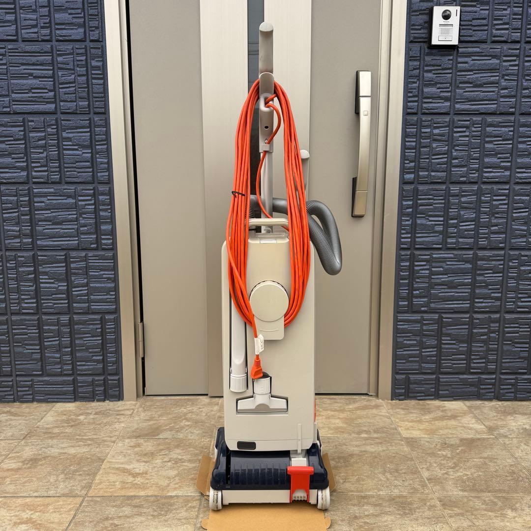 【リンレイ】業務用カーペット掃除機 スイングバックライト12