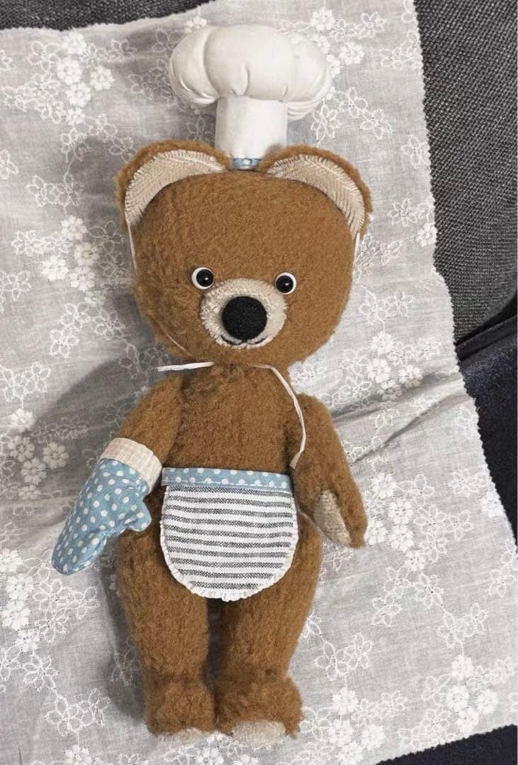 ベーキング好きなくまさん テディベア 海外作家様 ハンドメイド ぬいぐるみ 置物