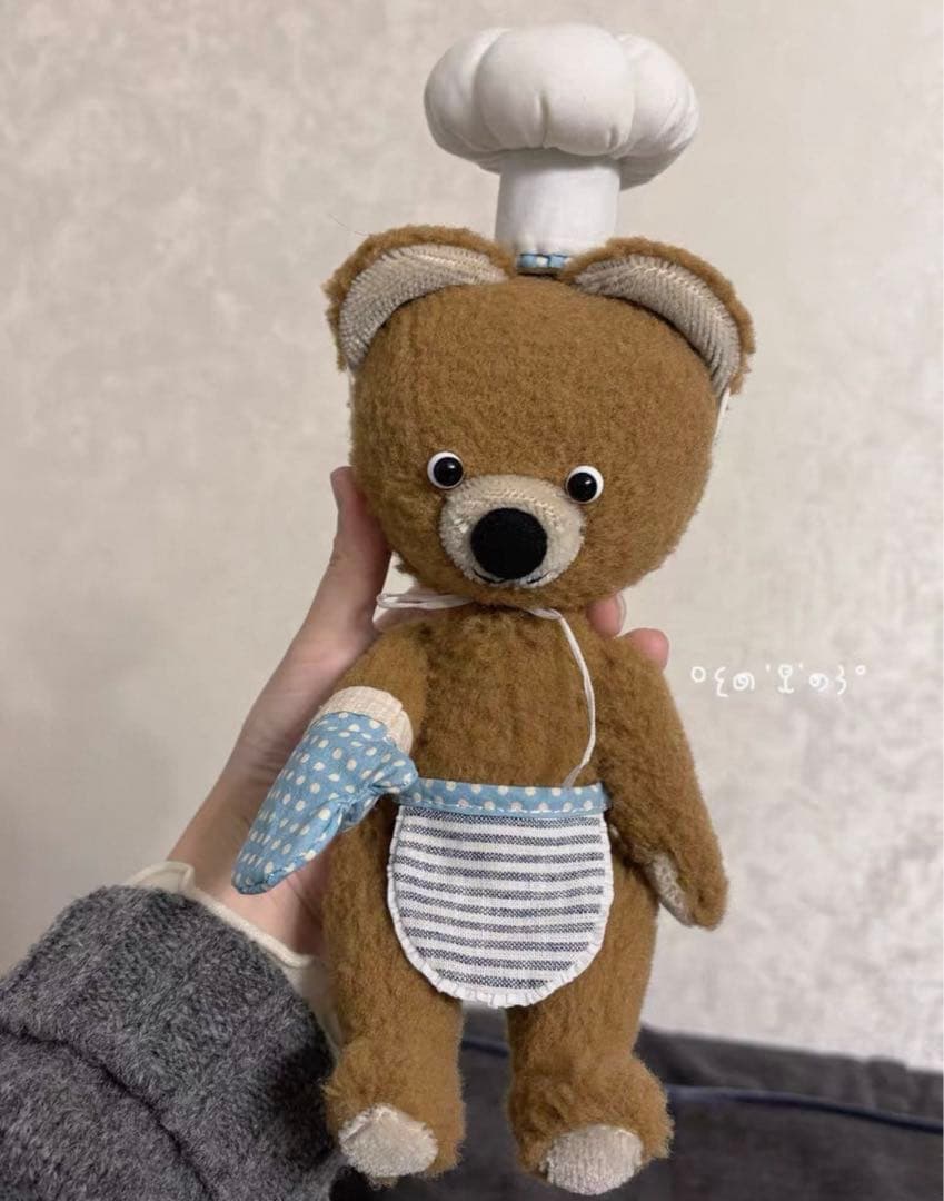 ベーキング好きなくまさん テディベア 海外作家様 ハンドメイド ぬいぐるみ 置物