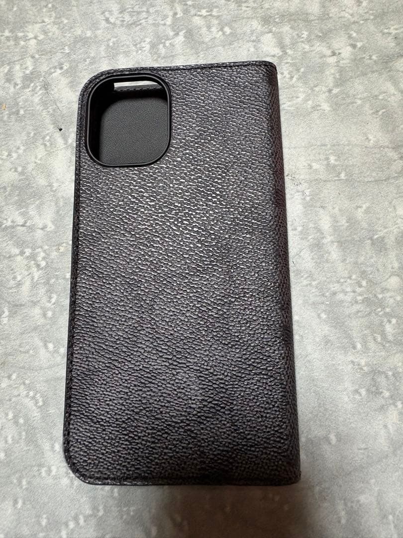 COACH ブラック 手帳型 iPhoneケース