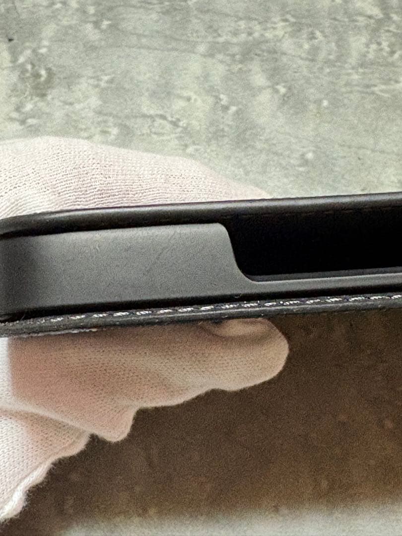 COACH ブラック 手帳型 iPhoneケース