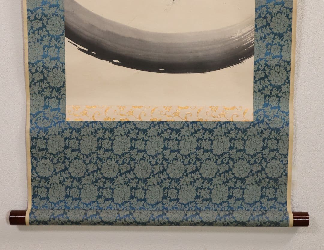 【真作】臨済宗国泰寺派管長 稲葉心田 達磨 不倒翁 画賛 紙本 掛軸 MB224