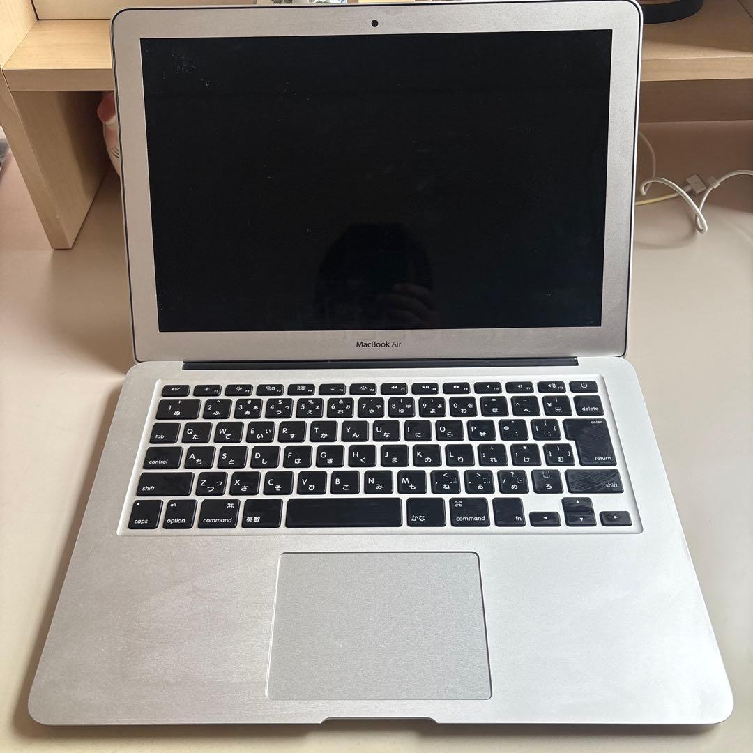 【美品】MacBook Air (13-inch, 2017) 256GB 箱付
