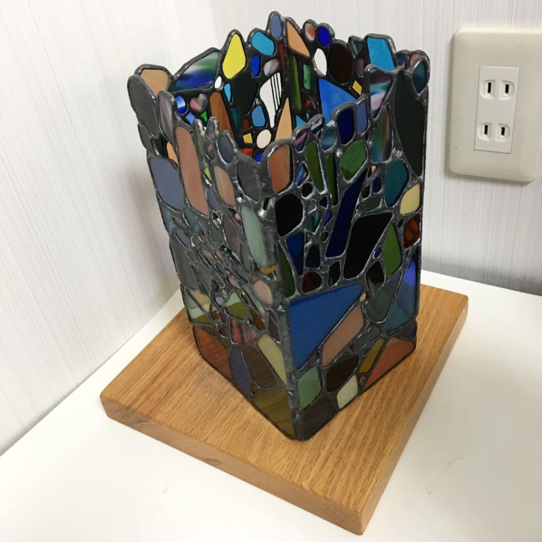 送料込 ステンドグラスランプ 四角柱カラフル