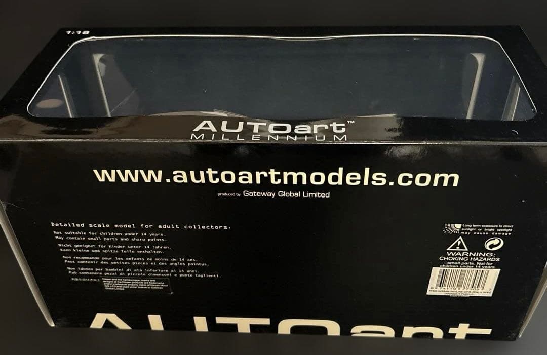 オートアート スカイラインGT-R 1/18 R34