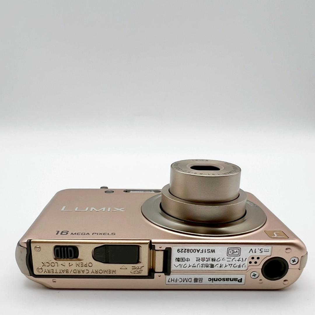 【完動品】Panasonic LUMIX DMC-FH7 コンデジ 動作確認済