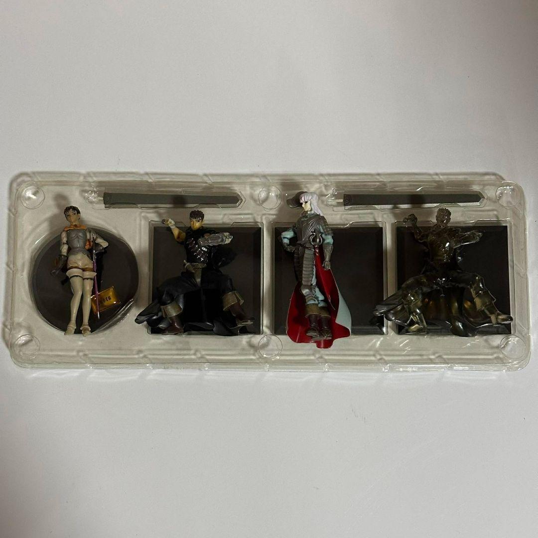 ベルセルク フィギュア box 4体セット グリフィス ガッツ キャスカ