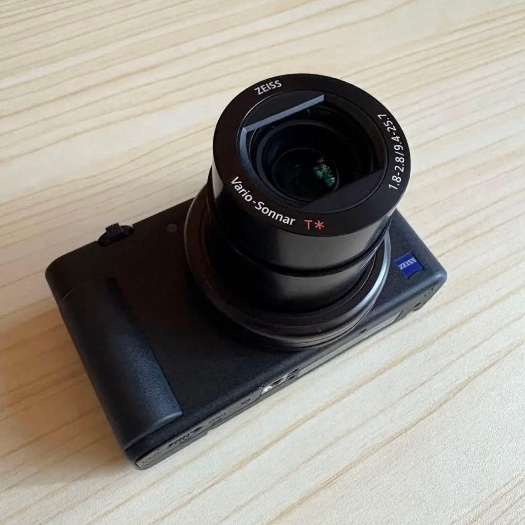 SONY VLOGCAM ZV-1 本体・バッテリー・三脚付き