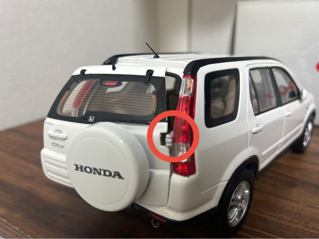 中国 ホンダcr-v 1/18 ミニカー
