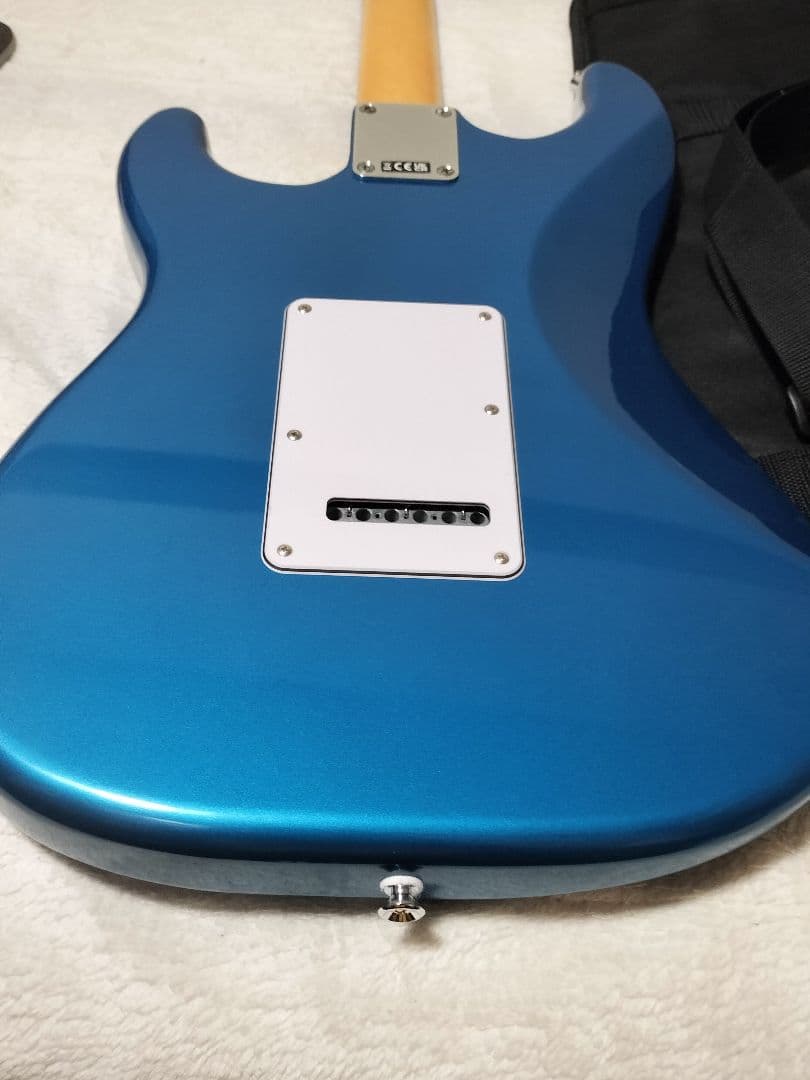 Fender Standard Stratocasterフェンダー ストラト 青