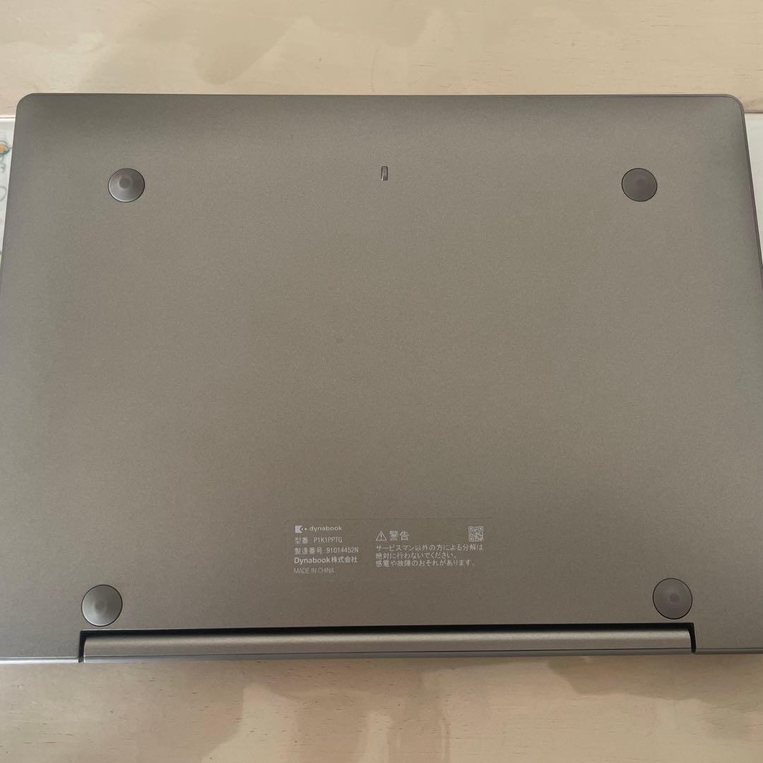 dynabook P1K1PPTG 10.1インチ ジャンク品