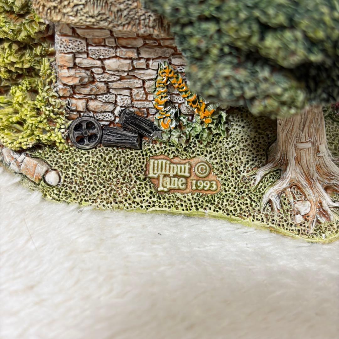 Lilliput Lane OLD MOTHER HUBBARD’S ミニチュア