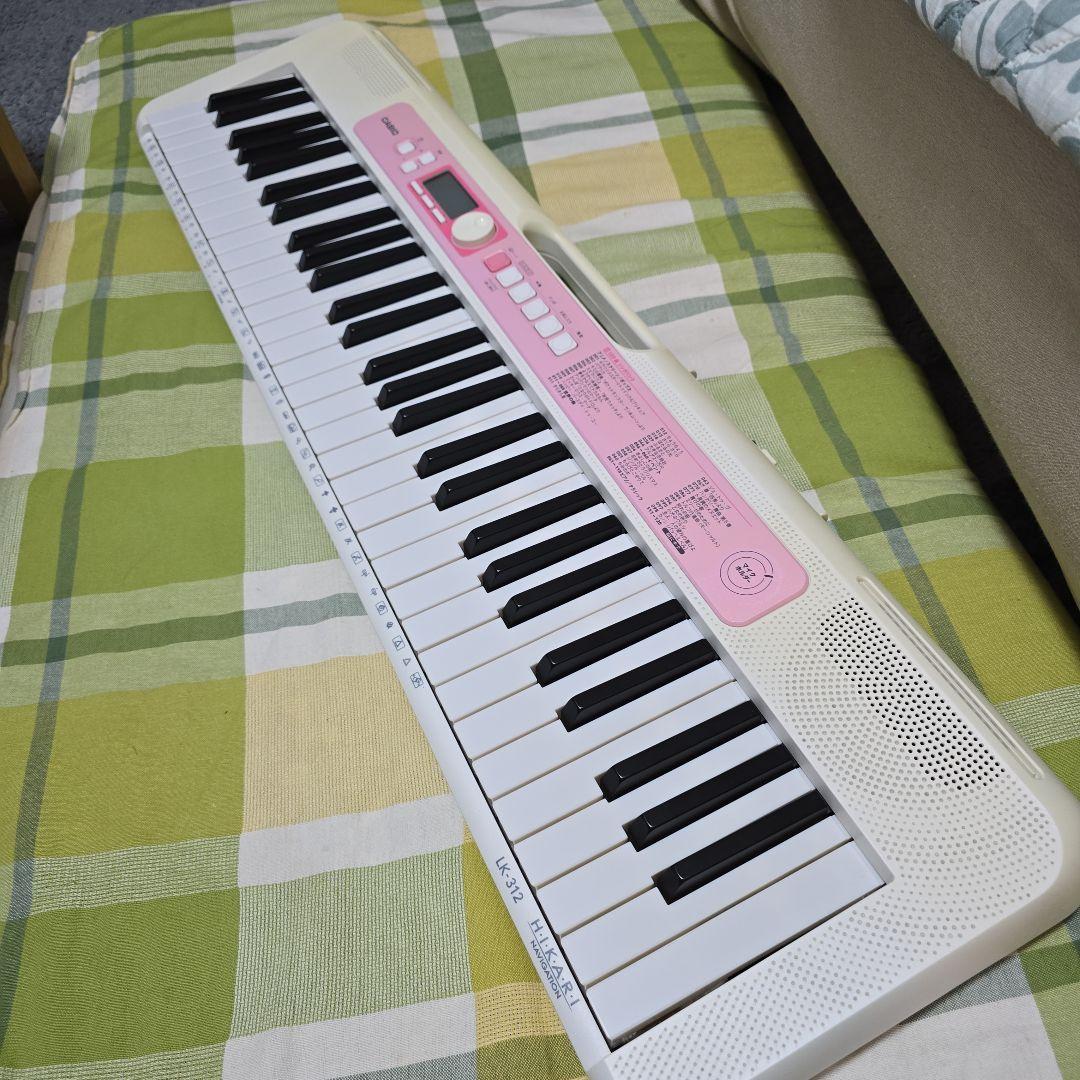 lk-312　カシオ　キーボード