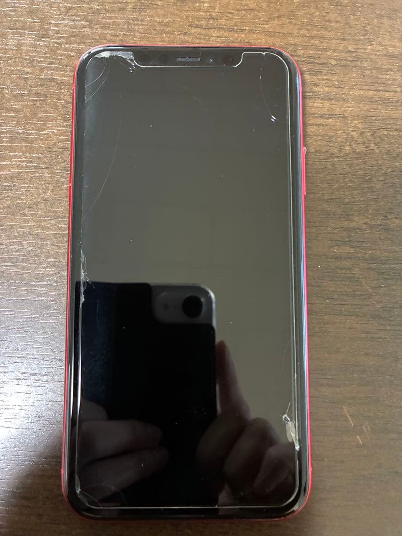 iPhone 11 赤　128GB ジャンク品