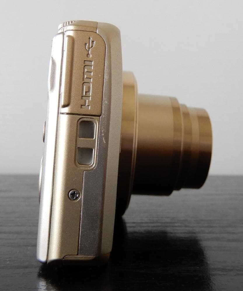 動作確認済　Nikon COOLPIX S7000 光学20倍ズーム ゴールド