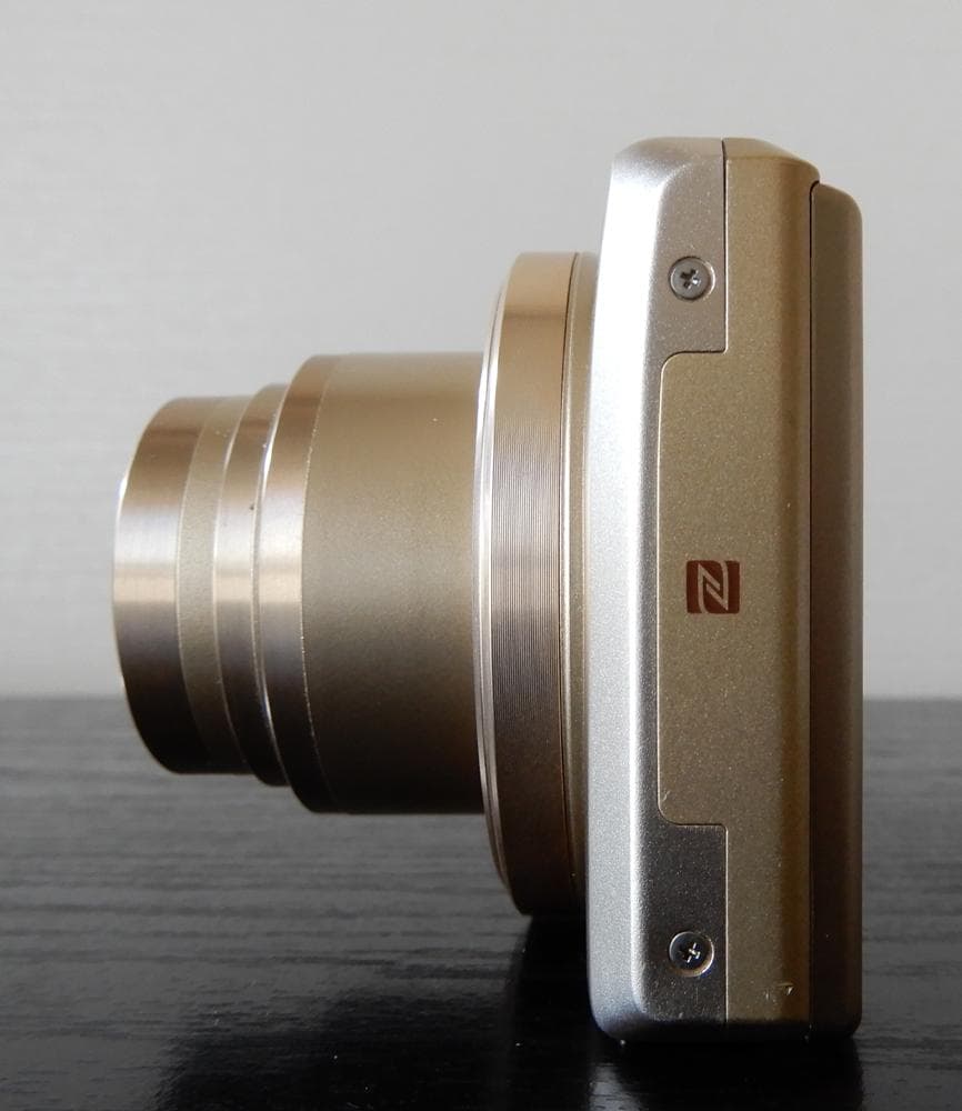 動作確認済　Nikon COOLPIX S7000 光学20倍ズーム ゴールド