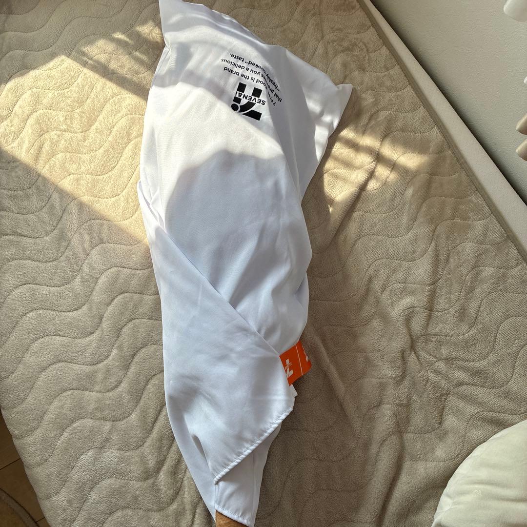 セブンイレブン 一番くじ　特賞唐揚げ棒クッション