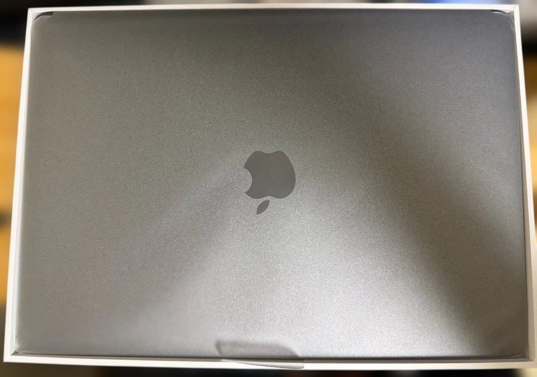 MacBook Air M1 16G 1T 付属品未使用 充放電100回 92％