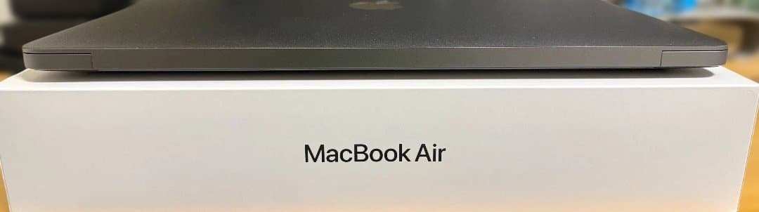 MacBook Air M1 16G 1T 付属品未使用 充放電100回 92％