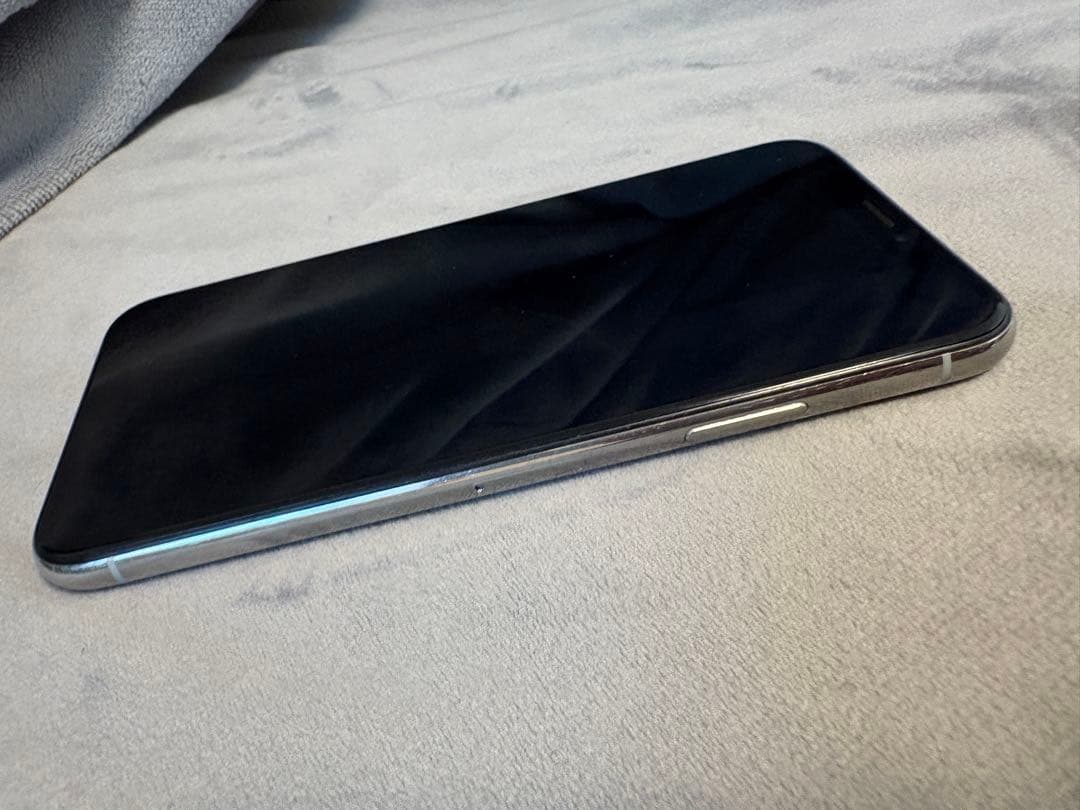 美品 iPhoneX 10 256GB シルバー SIMフリー