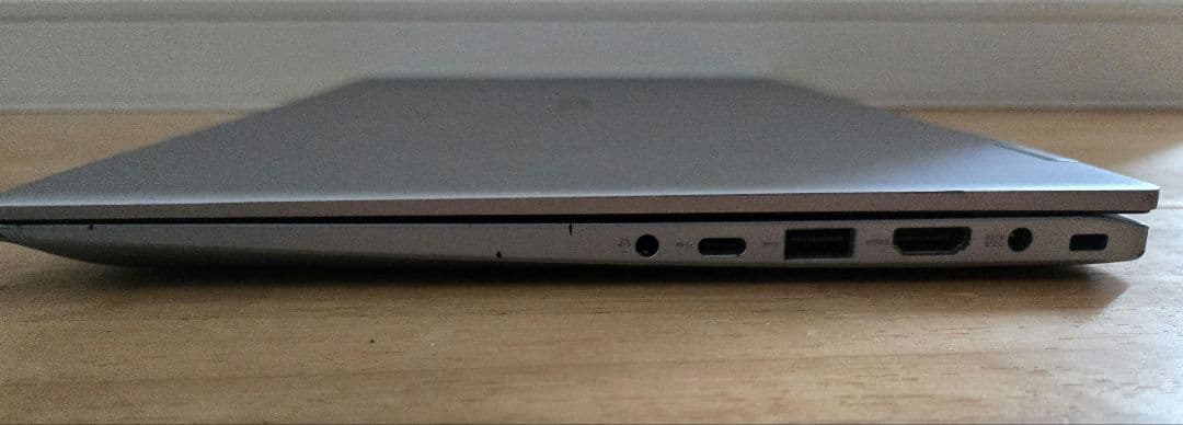 ASUS VivoBook Flip14 TP412UA 2in1ノートPC