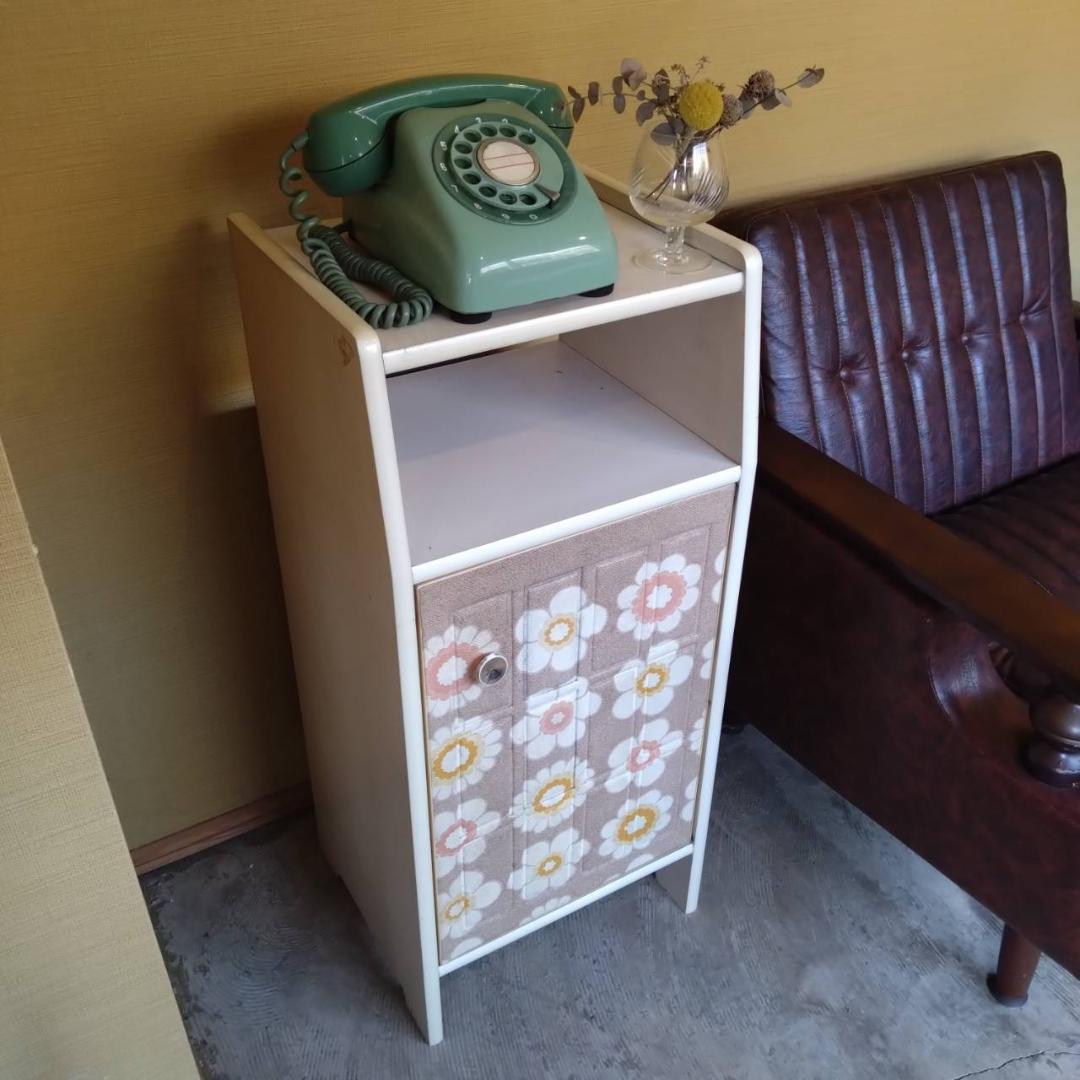 電話台　昭和レトロ　レトロポップ　花柄　収納