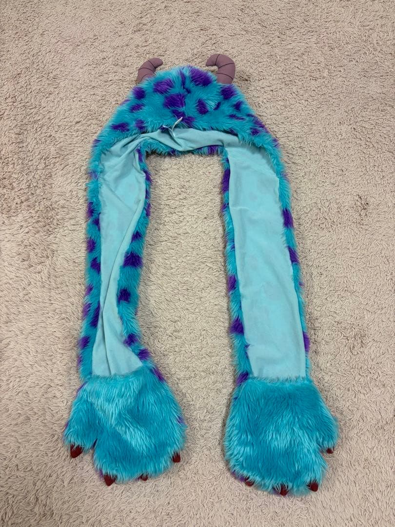 ディズニー　マフラーキャップ　サリー